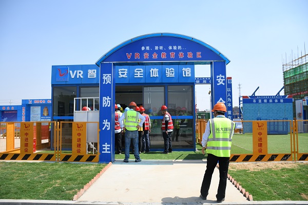 ��Ȧ- ��ȦΪ�Ķ���